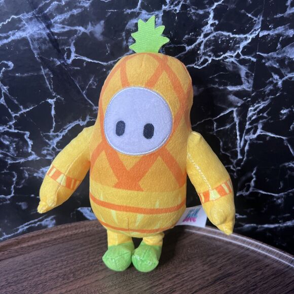 Fall Guys Ultimate Knockout Pink And Pineapple Plush Soft Toy Bundle - Picture 4 of 4